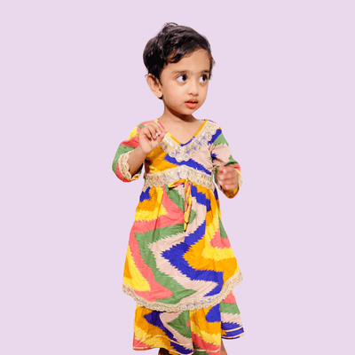 Zigzag Multicolor Sharara Set with Lace – 60x60 Cotton (1–10 Years)