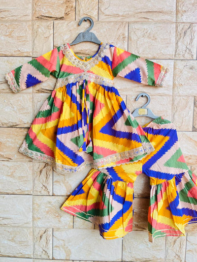 Zigzag Multicolor Sharara Set with Lace – 60x60 Cotton (1–10 Years)